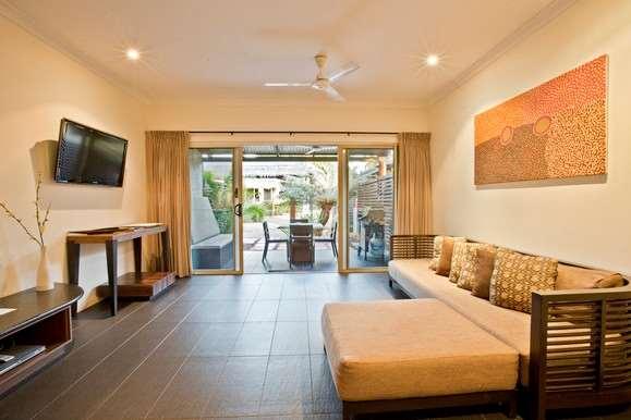 Mantra Frangipani Broome Restaurant photo