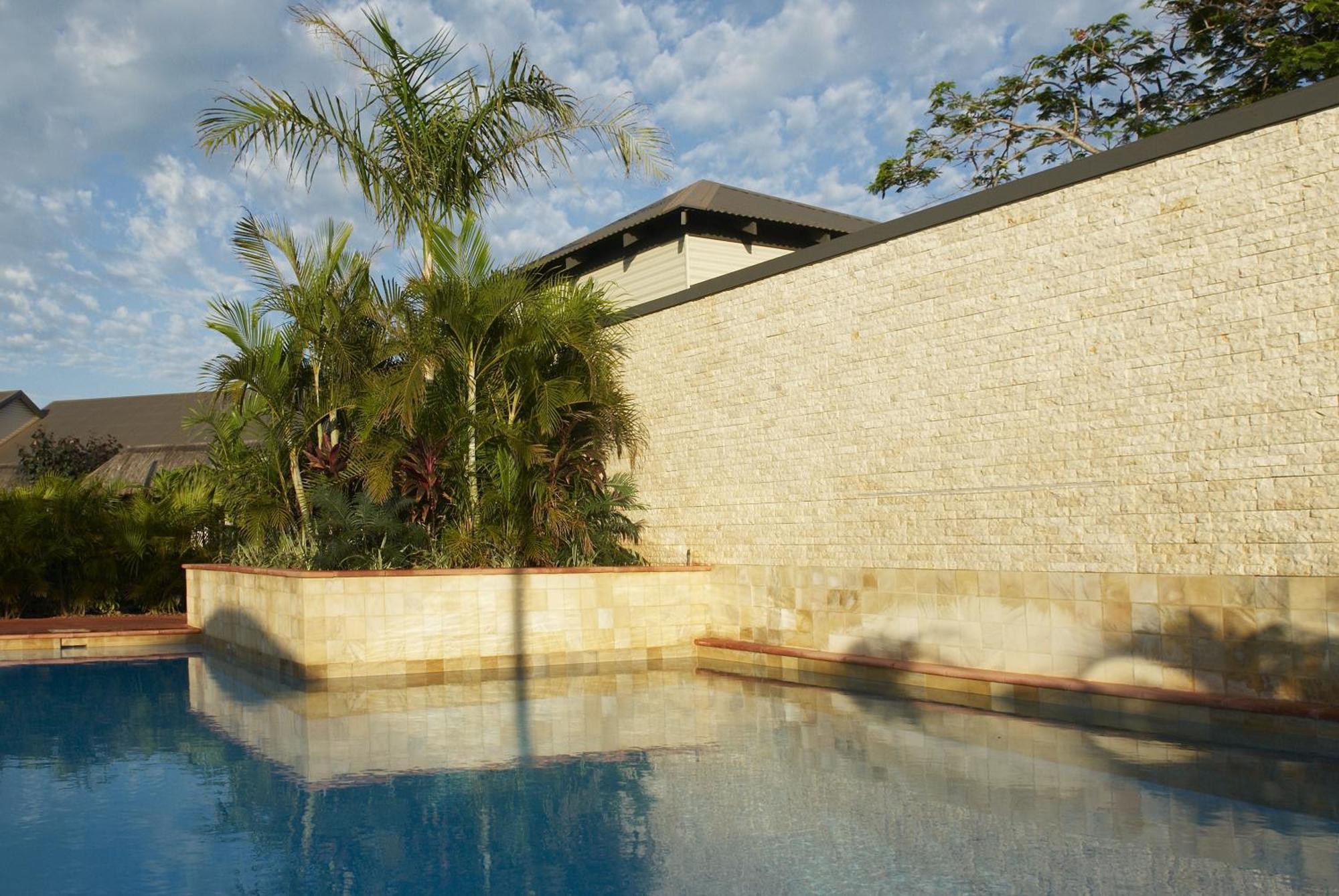 Mantra Frangipani Broome Exterior photo
